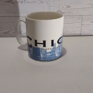 Starbucks 2002 Chicago Skyline Series 18 Fl oz One Coffee Tea Mug